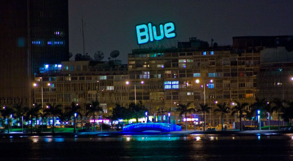 c-cid-Rooftop-Blue-Azul